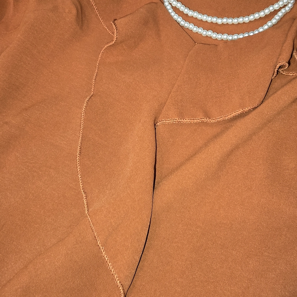 Women's Ruffled Off-Shoulder Top - Rust - Picture 3 of 4